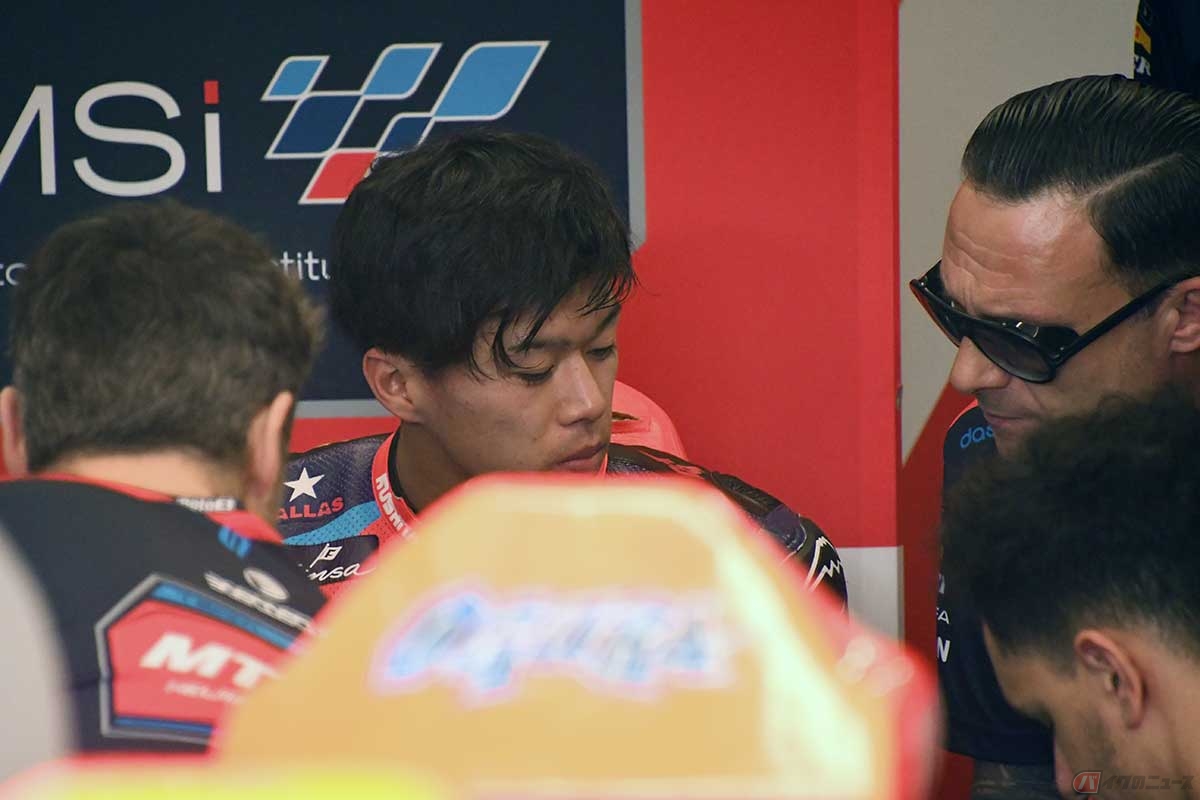 クルーチーフはライダーにとって重要な存在。コース上ではライダーは1人で戦わなければならないが、本当の意味で戦っているのは、1人ではない