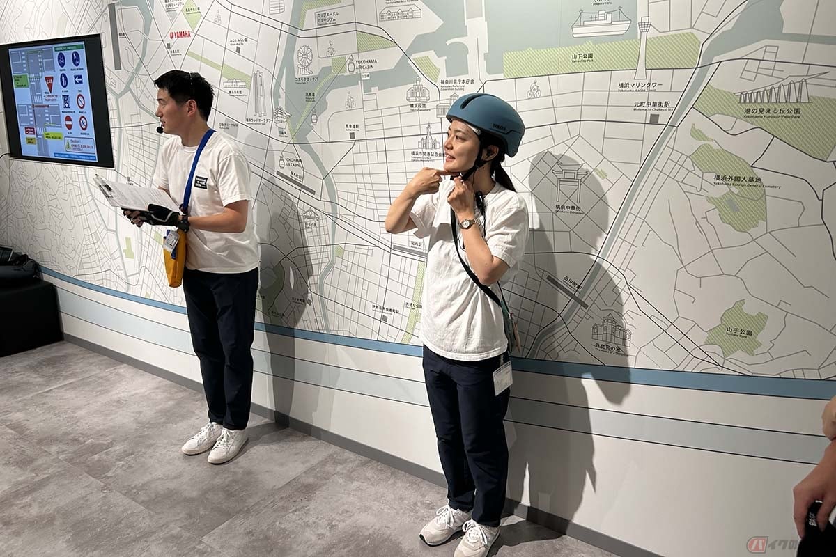 走行前に公道を走る上での注意点や装備品を確認。初めてeBikeに乗る人も安心して参加できます