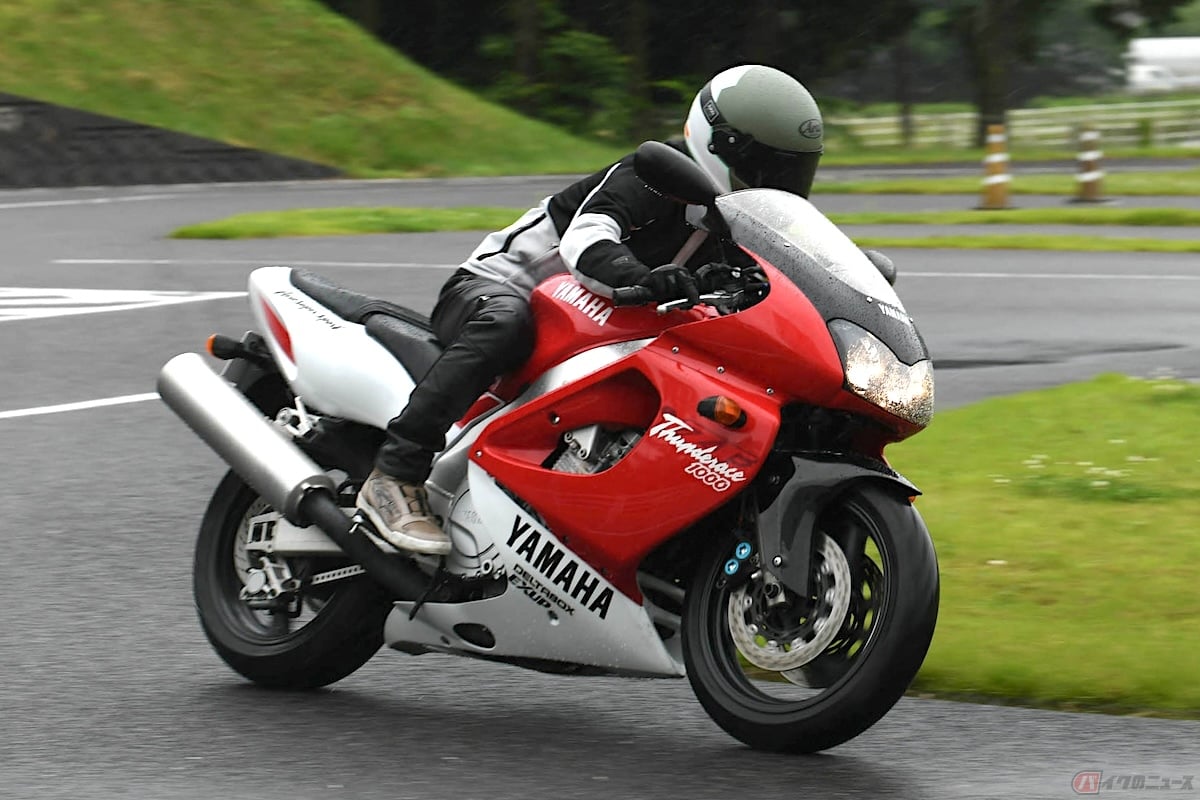 時速300キロオーバーできるバイクがあった