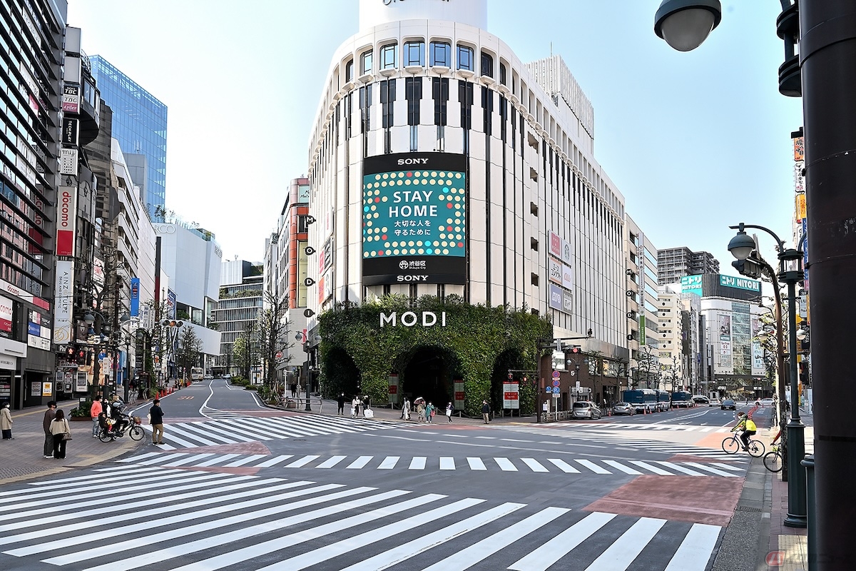 全国一斉臨時休校や時差出勤、在宅勤務などの不要不急の外出を控える要請が出され、ステイホームを余儀なくされていた