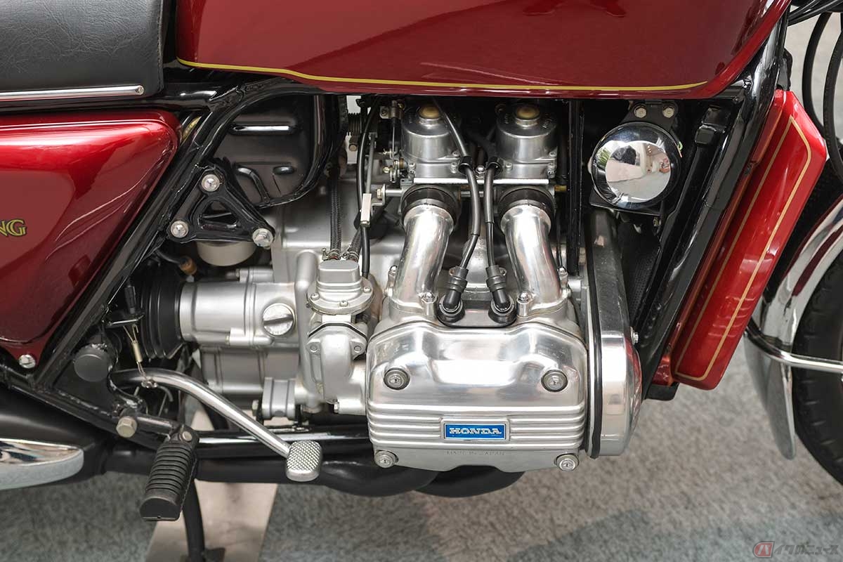 バイクの王様、ホンダ「ゴールドウイング」の初期型はリッター