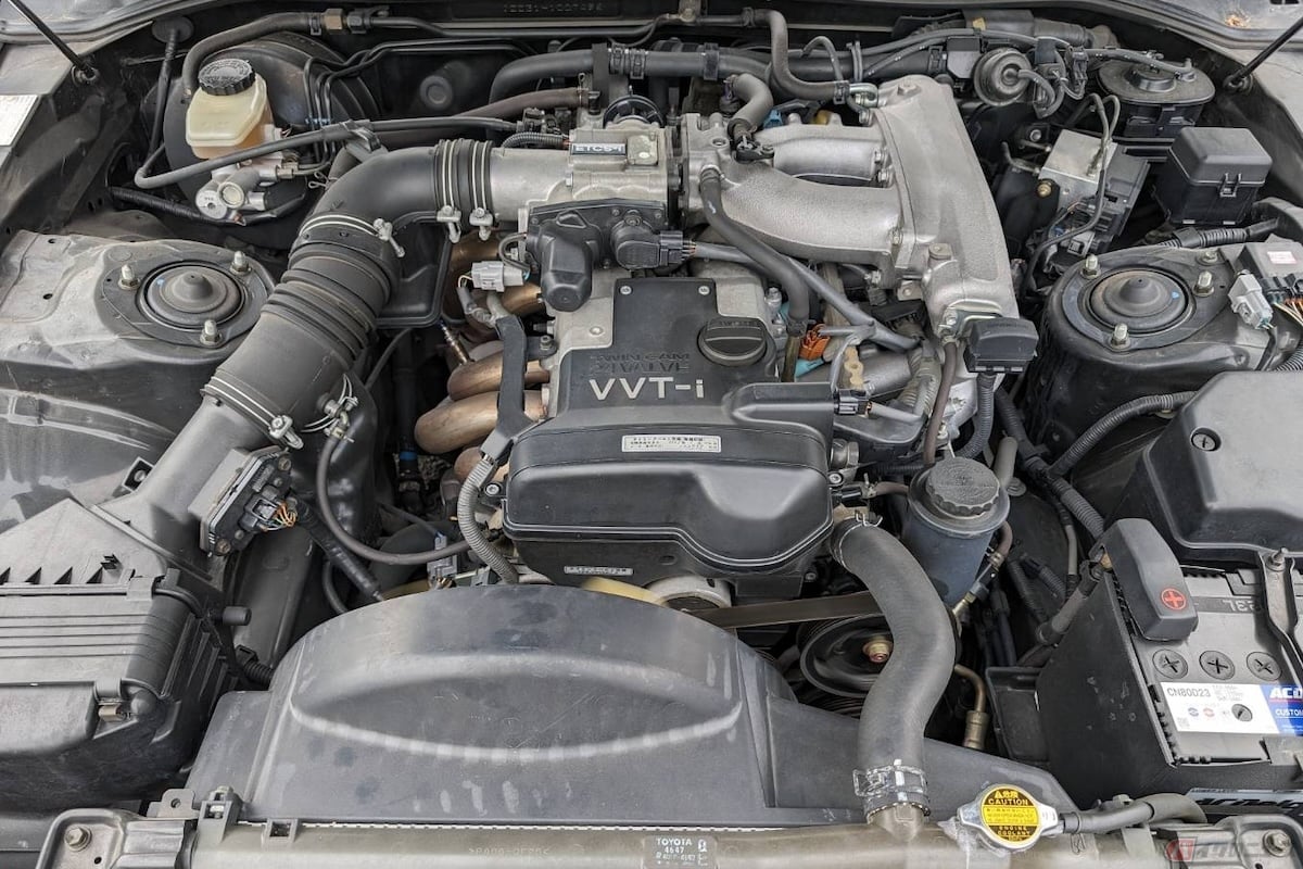 「3.0GT」には直列6気筒3リッターエンジンを搭載(写真提供:Mクラフト)