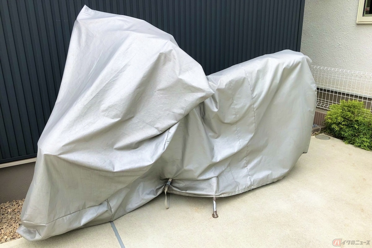 敷地内にバイクを置けるバイク置き場付きの物件に引っ越す方法もある