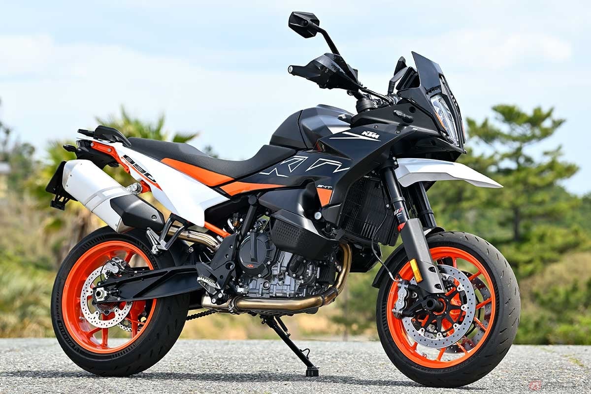 KTM「890 SMT」(2023年型)