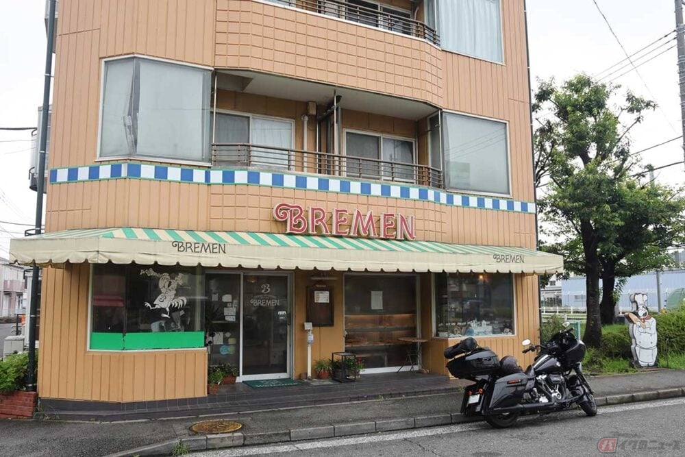 神奈川県横浜市金沢区にある街のパン屋さん「ブレーメン」。海の公園や八景島が近いので朝ごはんやランチにテイクアウトするお客さんが多い