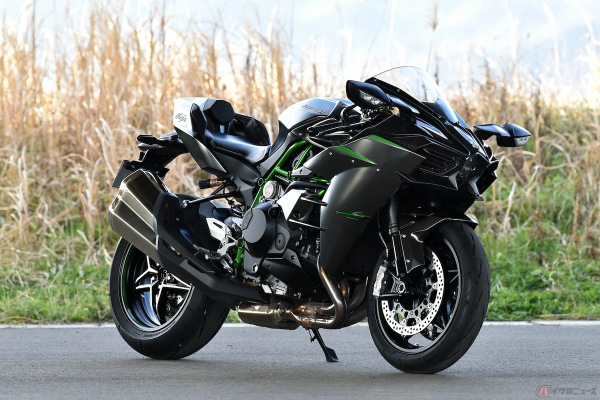 カワサキ「Ninja H2 CARBON」