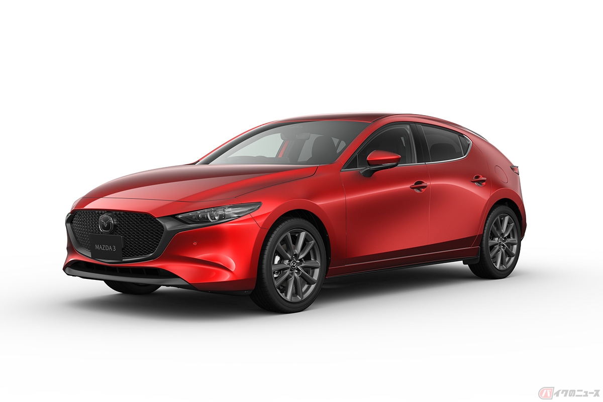 マツダから登場する「MAZDA3 FASTBACK」の新型モデル