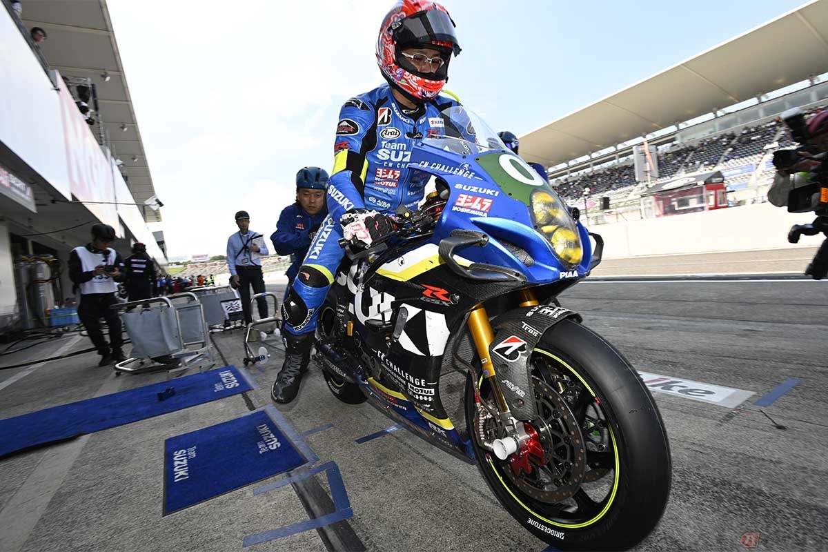 メガネをかけたままバイクを運転しても、問題はない