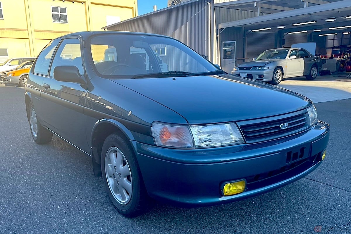 3代目トヨタ「カローラII」(写真提供:Mクラフト)