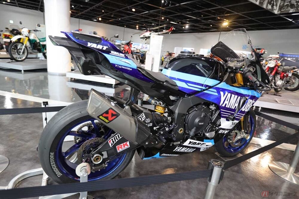 YAMALUBE YART YAMAHA EWC Official Teamが手掛けた耐久レース仕様のヤマハ「YZF-R1」