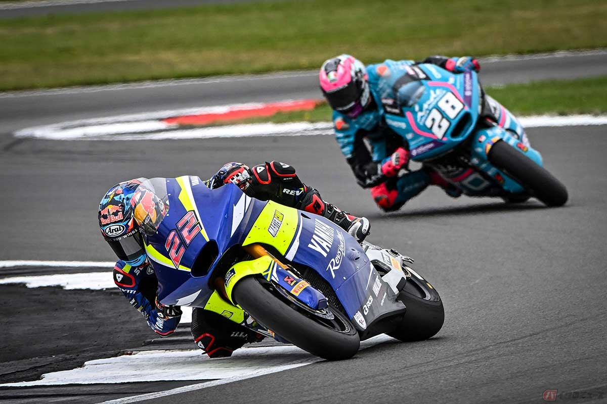2022年Moto3チャンピオンのイザン・ゲバラ選手(#28/CFMOTO Inde・アスパー・チーム)とレースをしたことで、学ぶことも多かったという