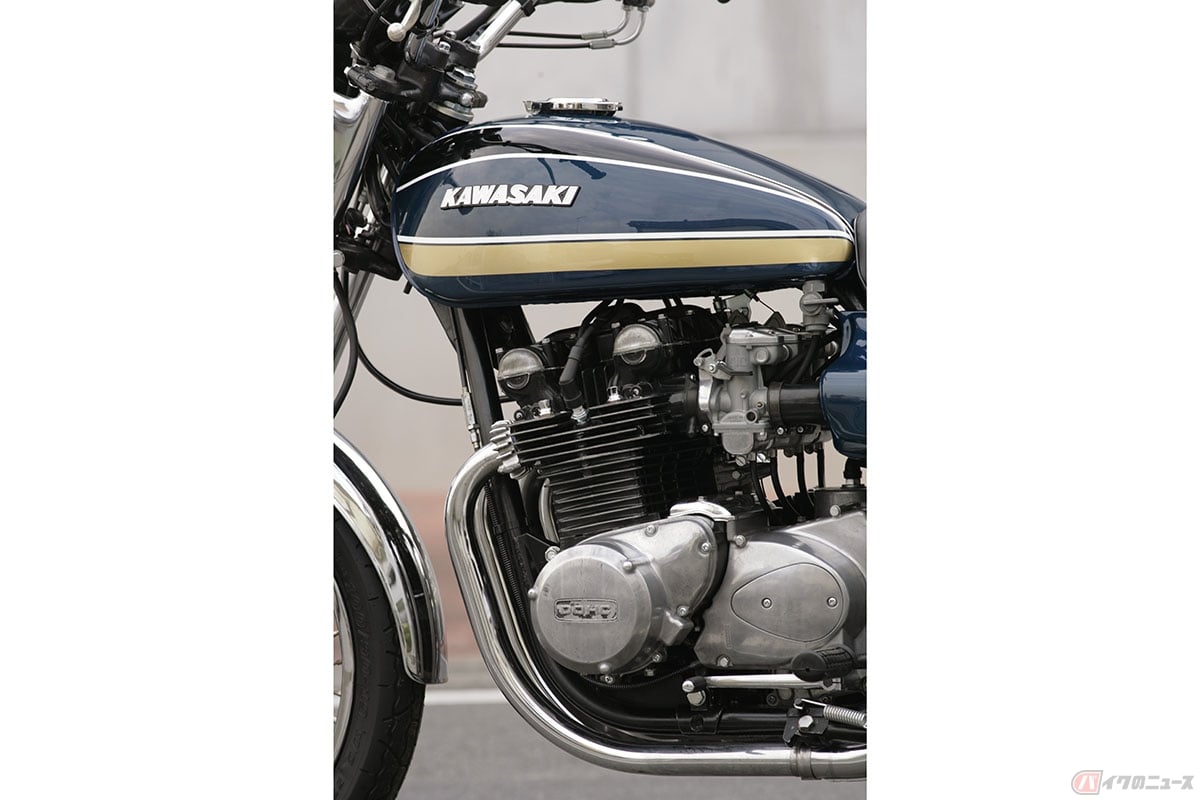 中古車仕上げのようでもありますが、オールペンによって外装パーツが蘇ったことで、パット見の美しさは圧倒的に高まりました。いよいよ本格的な仕上げに突入です