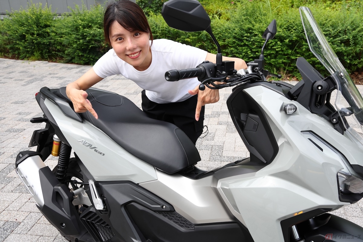 下半身で車両をホールドできるので、コーナーでもコントロールしやすい