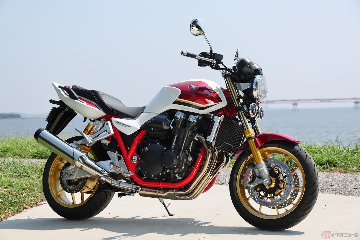 アメリカ生まれの逆輸入車!? ホンダの上級セダン「セイバー」とは
