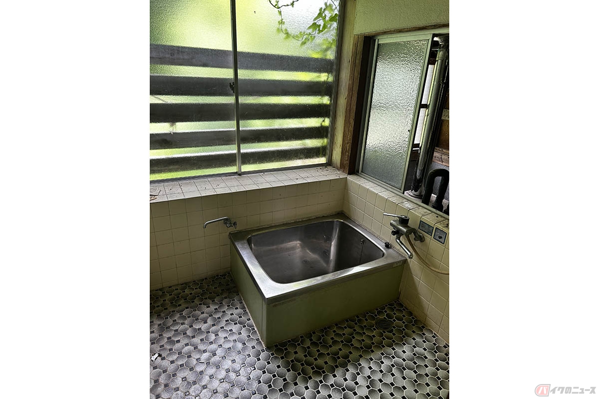 新潟県上越市にある古民家のお風呂（取材協力：株式会社お不動さん）