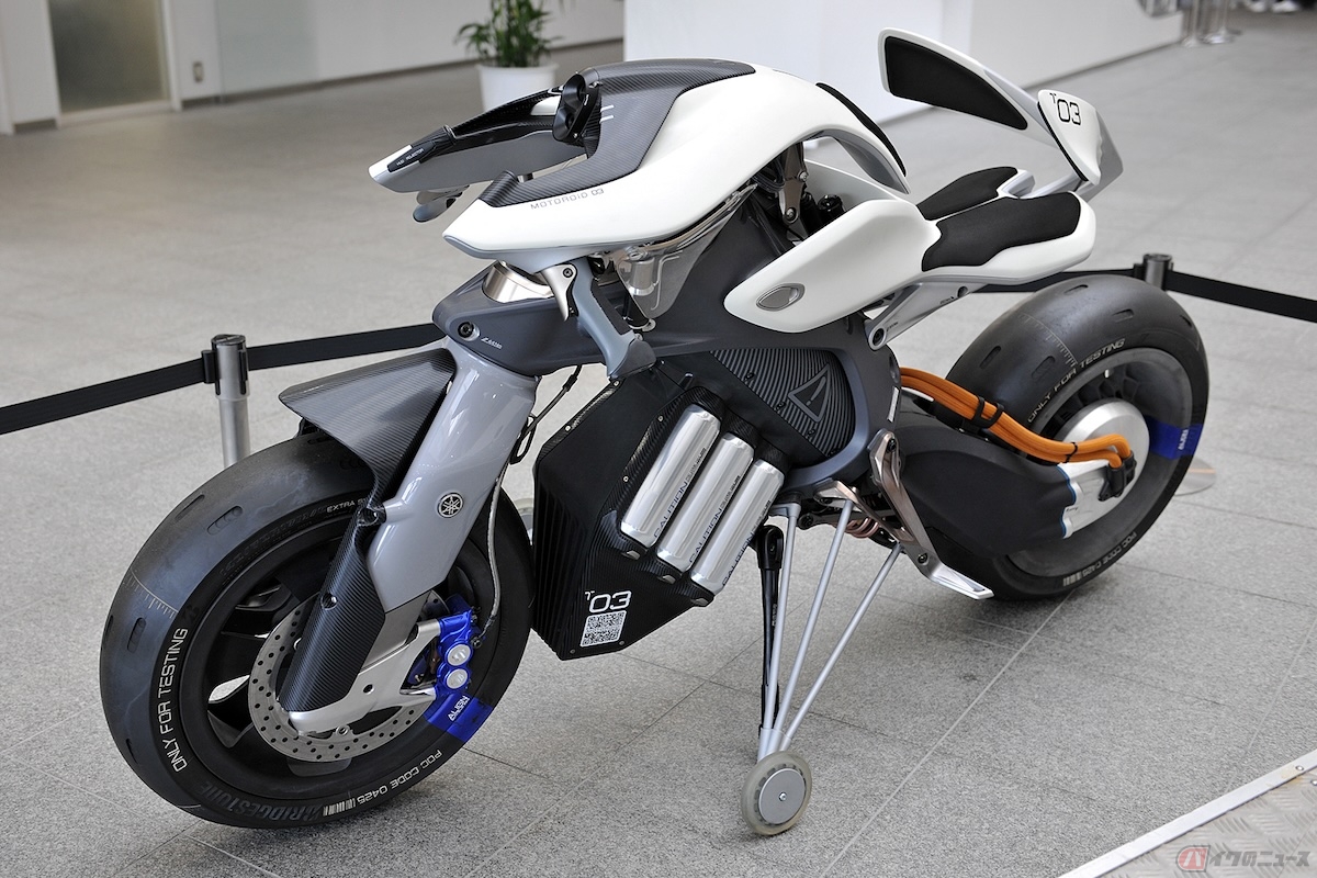 2017年10月の東京モーターショーで発表された「MOTOROiD（モトロイド）」
