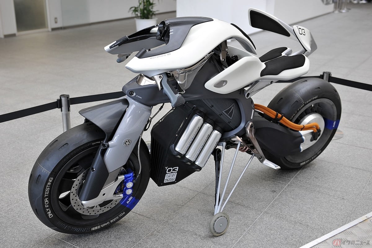2017年10月の東京モーターショーで発表された「MOTOROiD(モトロイド)」