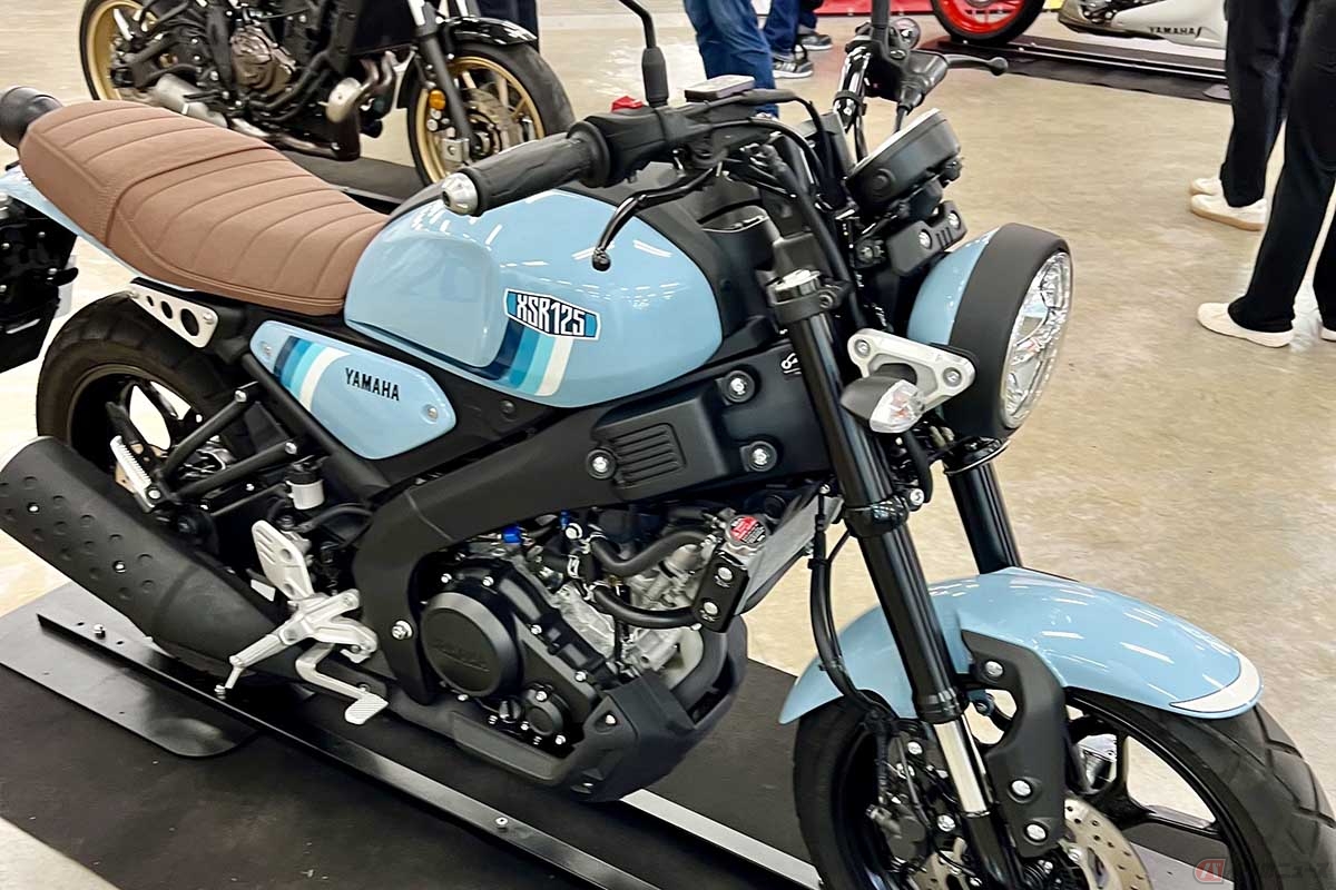 会場では「XSR125／XSR155」の開発に関わった方とも会話。イベントを通じて自分達のことをより深く知ってもらおうとするだけでなく、ユーザーのことも深く知ろうとするヤマハの姿勢にとても感銘を受けました
