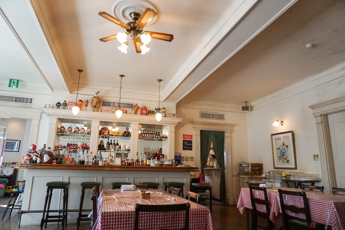 可愛いディスプレイ満載の『洋食屋クリスマス亭』に友達と来てみたくなりました