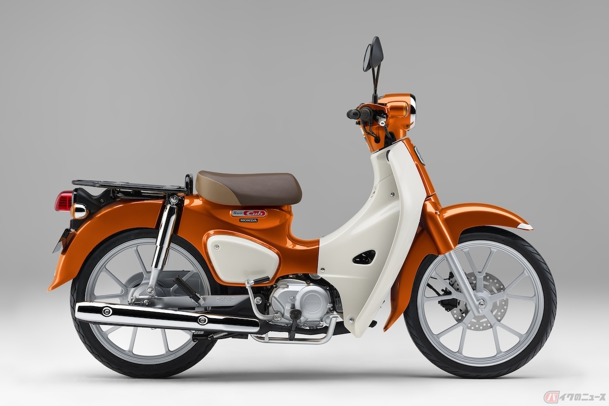 ホンダ「スーパーカブ110」にカラーが設定されたフレアオレンジメタリック