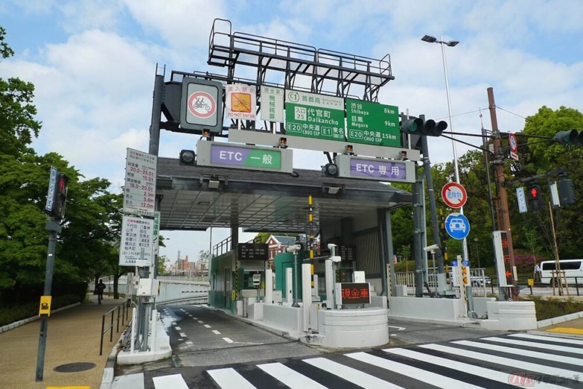 バイクにETCを搭載すれば専用ゲートの通過も可能に