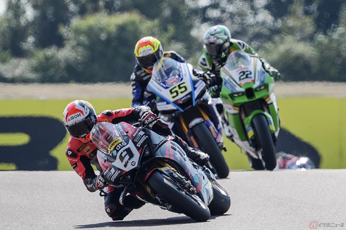 スーパーバイク世界選手権 第9戦イタリア決勝レースの様子