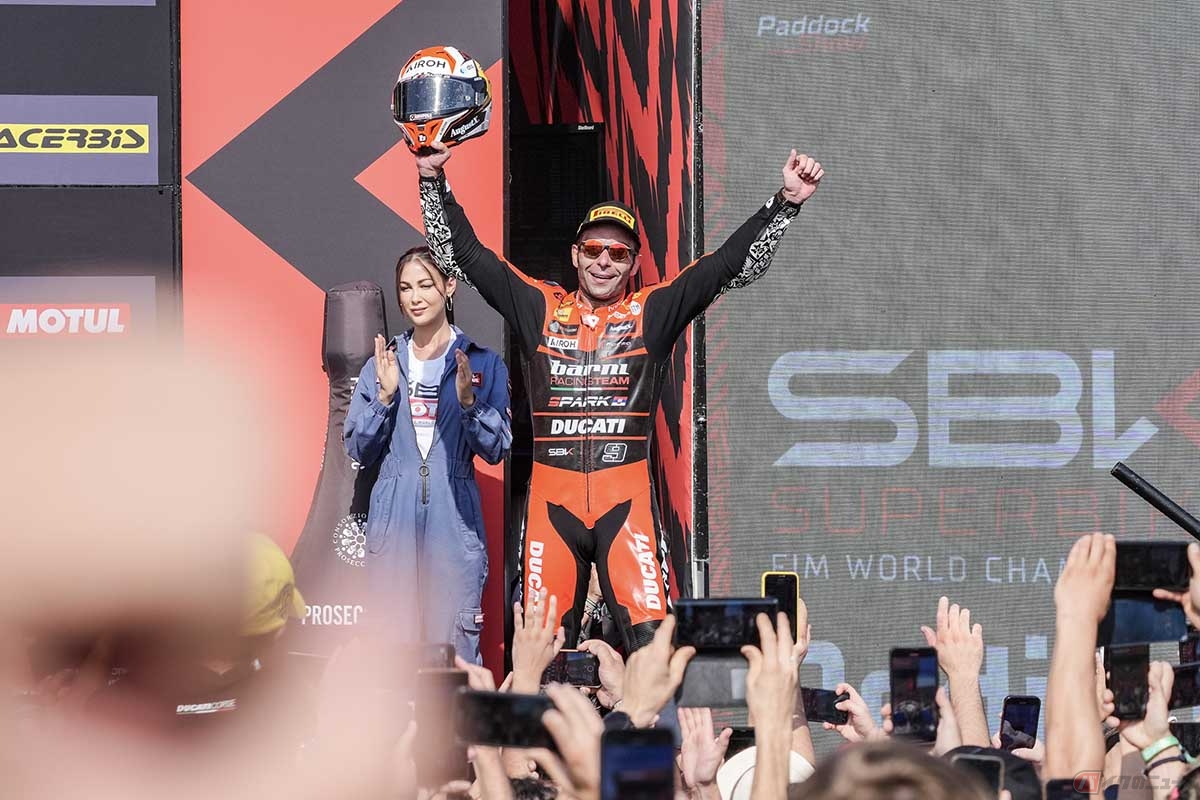 スーパーバイク世界選手権 第9戦イタリアですべてのレースを制したダニロ・ペトルッチ 選手（Barni Spark Racing Team）