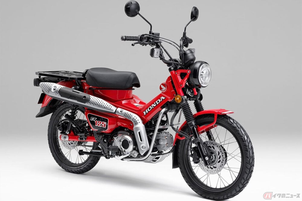 ホンダ「CT125・ハンターカブ」グローイングレッド