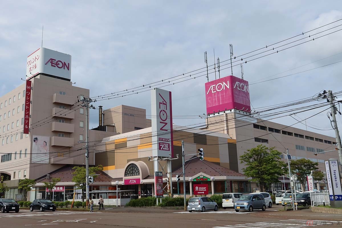 右折入庫禁止は、基本的に施設側から利用者に対しての「お願い」