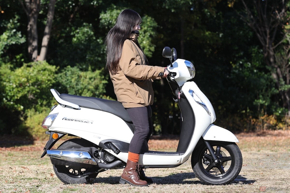 シート高は770mmであるため、足つきも良く安心して乗ることができる
