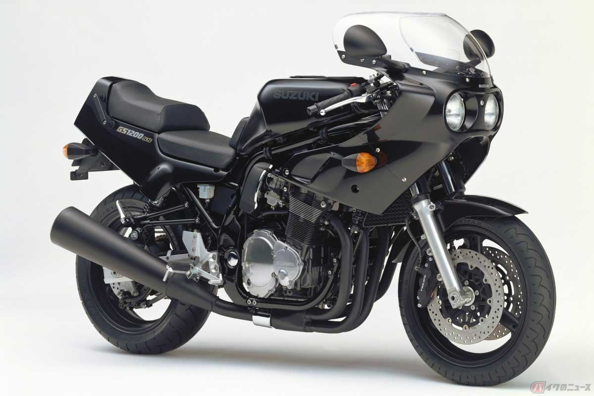 スズキ「GS1200SS」(2001年)は、1980年代の耐久レーサーをイメージさせる丸く大きなカウリングや2眼ヘッドライトが特徴