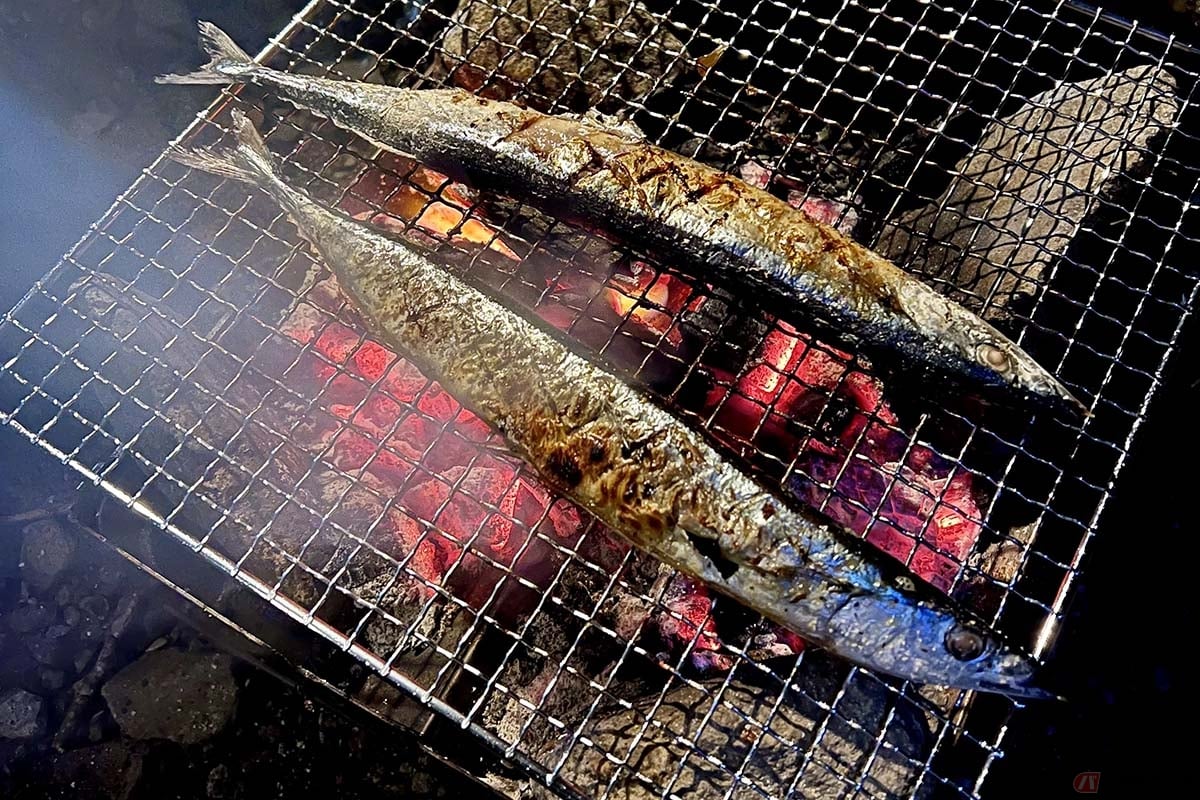 今回のキャンプでは、料理を生業とするビストロ“endroll”の店主マサさんによる手料理を堪能