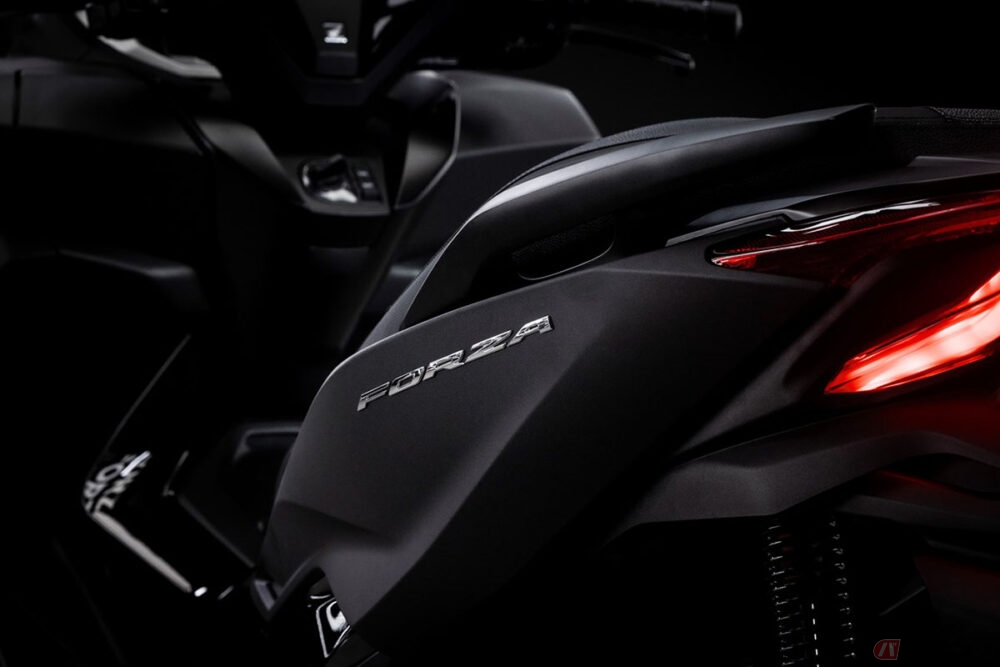 シリーズ最大モデルと同様のエレガントなスタイル！ ホンダの原付二種