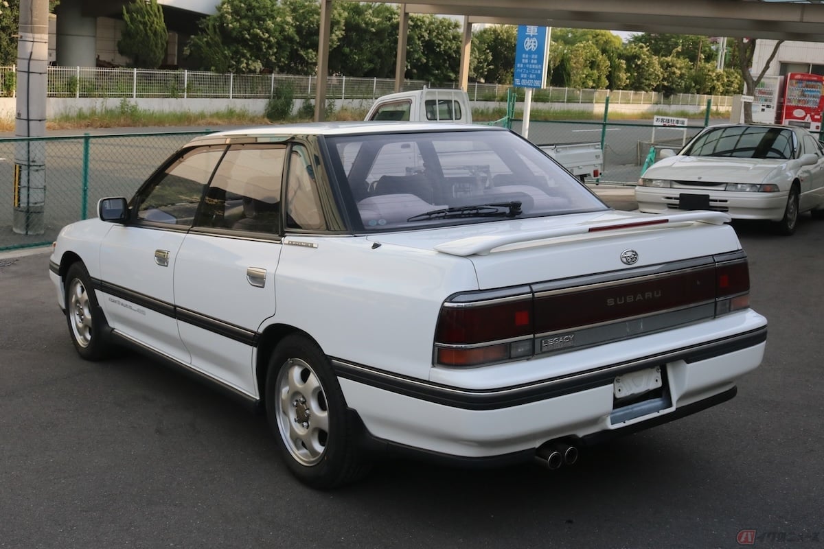 スバル「レガシィ 2.0 GT 4WD」(写真提供:ミハラ自動車)