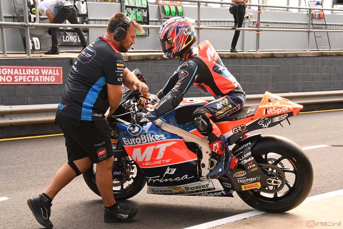 【MotoGP第17戦オーストラリアGP】小椋藍選手(#79/MTヘルメット - MSI)。決勝、予選以外のセッションとしてはほとんど唯一のドライコンディションでの走行となった金曜日午後のプラクティス1。といっても完全なドライではなく、時間も20分程度だった