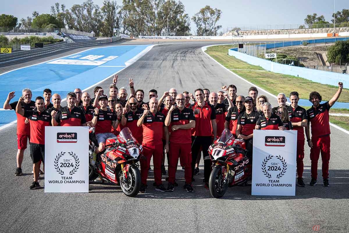 マニュファクチャラータイトルはアルバロ・バウティスタ選手、ニッコロ・ブレガ選手(Aruba.It Racing – Ducati)の活躍によりドゥカティが獲得