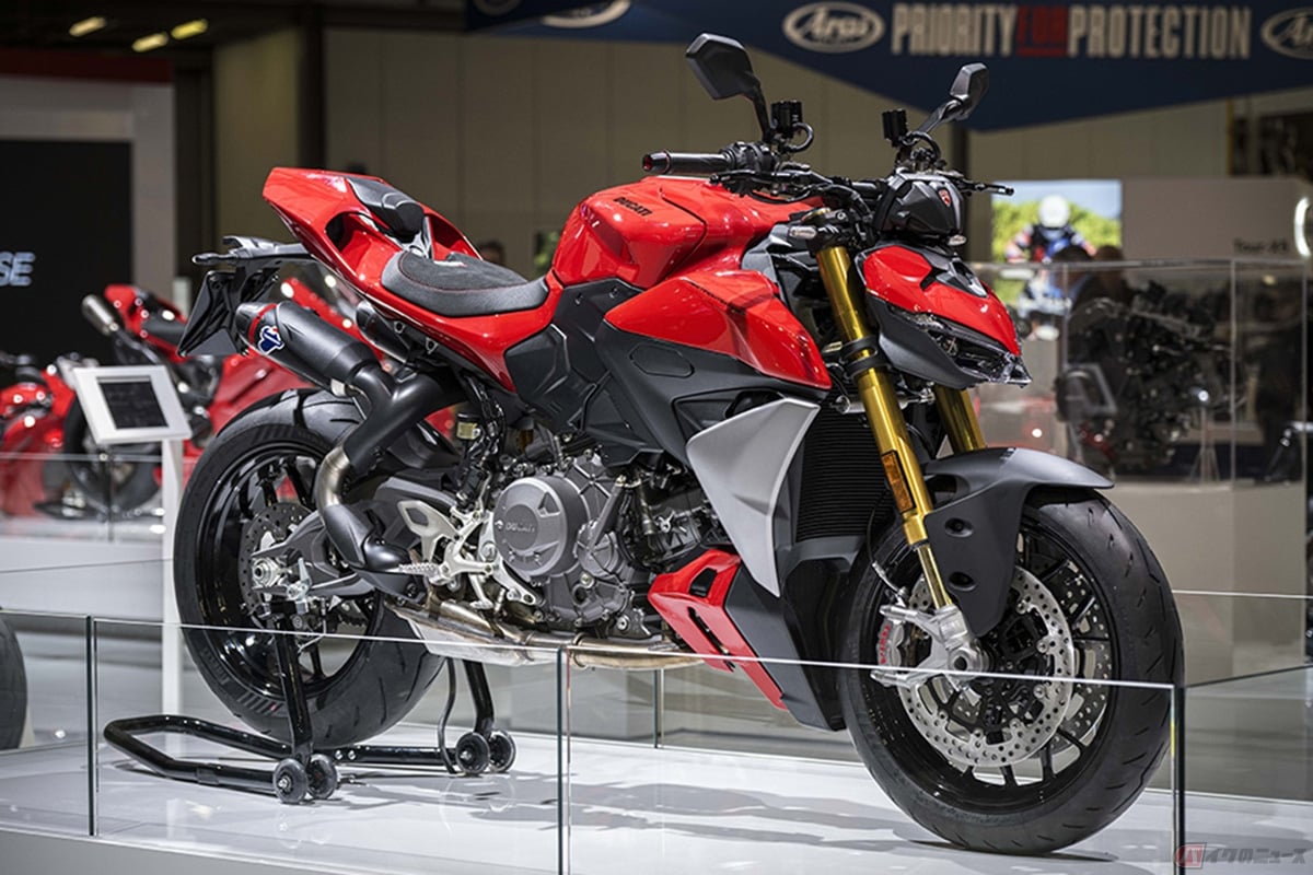 ドゥカティ「ストリートファイターV2 S」(アクセサリー装着車)