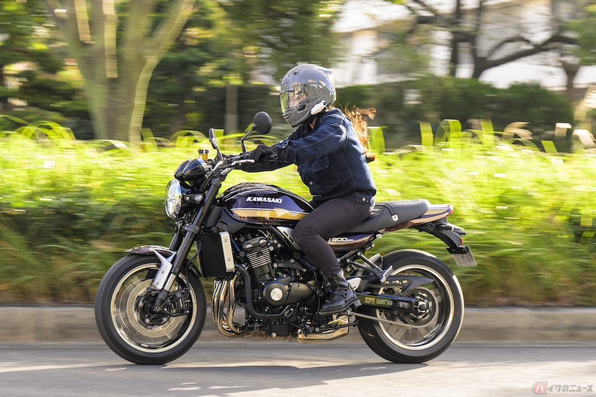 低速からスピードを上げていくと車体の重さを感じずハンドル操作も軽くてすぐに体に馴染んでくれる
