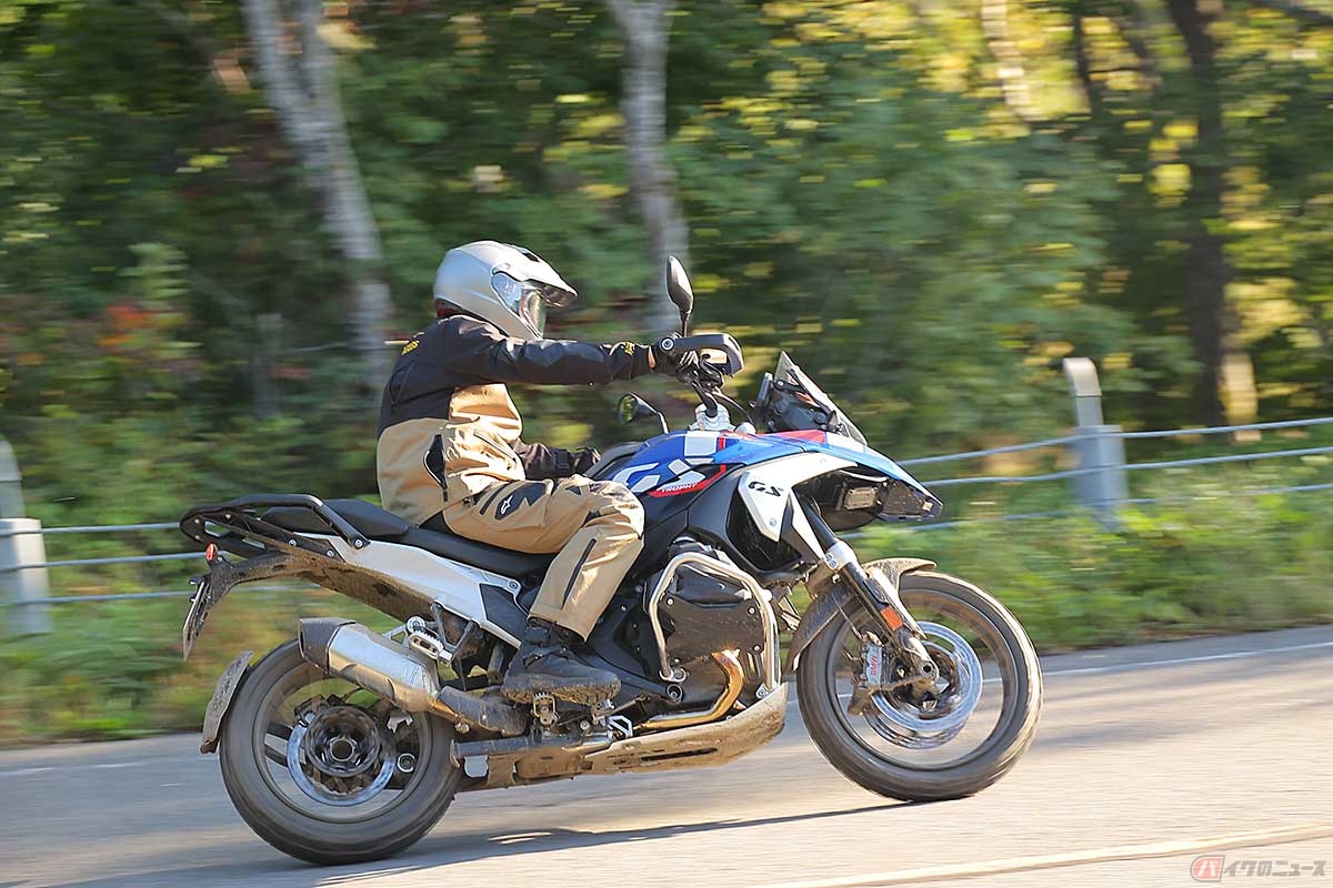 長い時間と距離をじっくり乗ってみて、BMW Motorrad「R 1300 GS」でのロングラン性能は、想像をはるかに上回るレベルに達していたことに気付かされた
