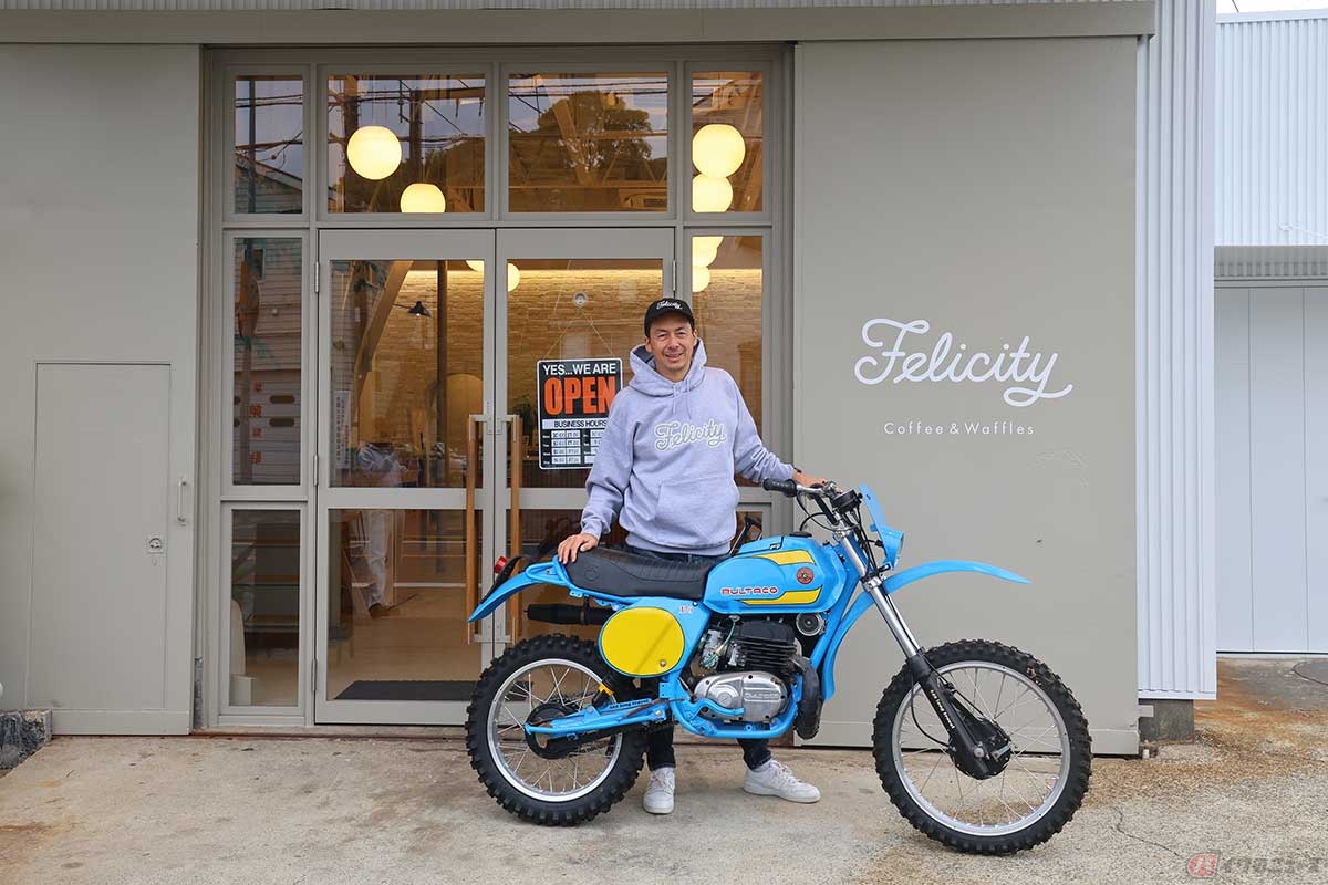 葉山町にオープンした「Felicity Cafe」は、桐島ローランドさんの“こだわり”が詰まった落ち着きのある空間が演出されている