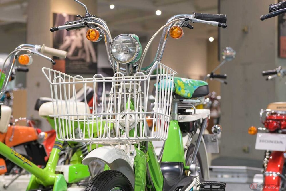 ホンダ「ノビオPM50」で出かければ、そこはヨーロッパの街角。ペダル