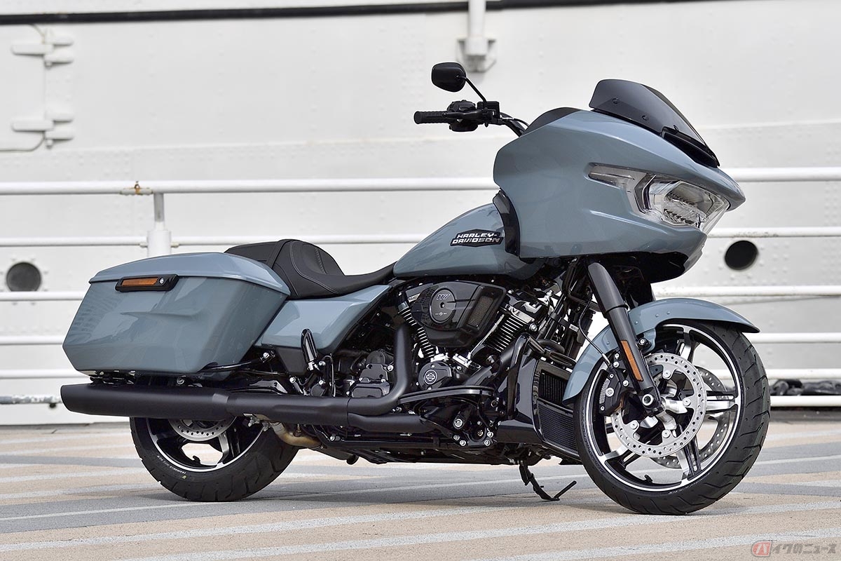 ハーレーがMotoGPと共同テスト!? 「ロードグライド」のレース仕様車を