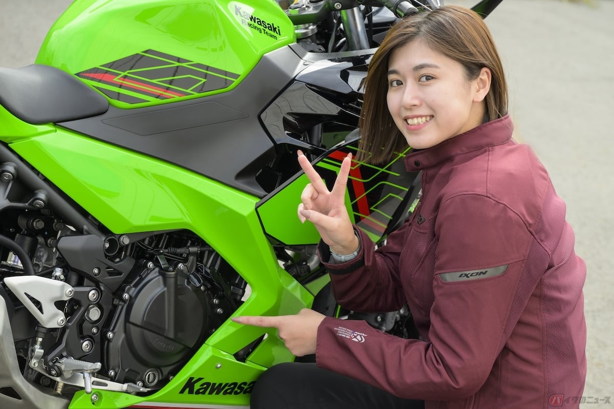 水冷4ストローク並列2気筒エンジンは、街中でも扱いやすく疲れを感じづらかった