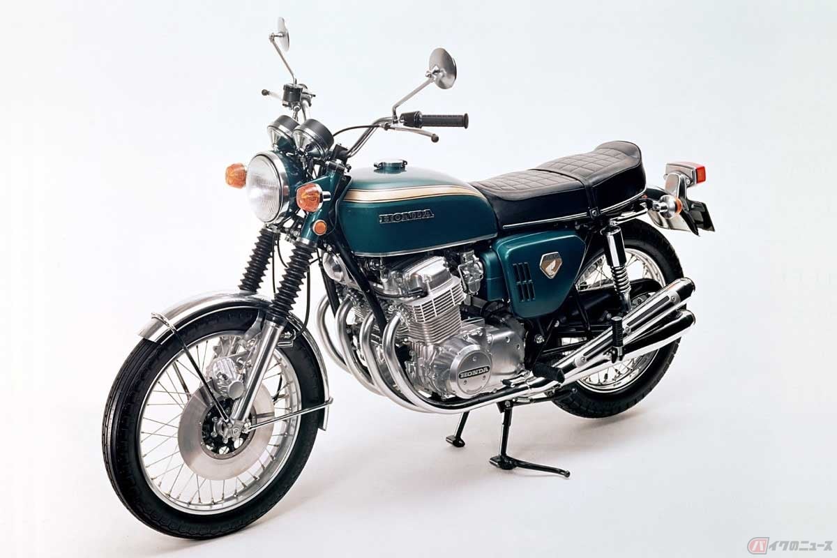 CBX400F １型　リアホイール　インボード 1981_honda_cbx400f_04b-300x225