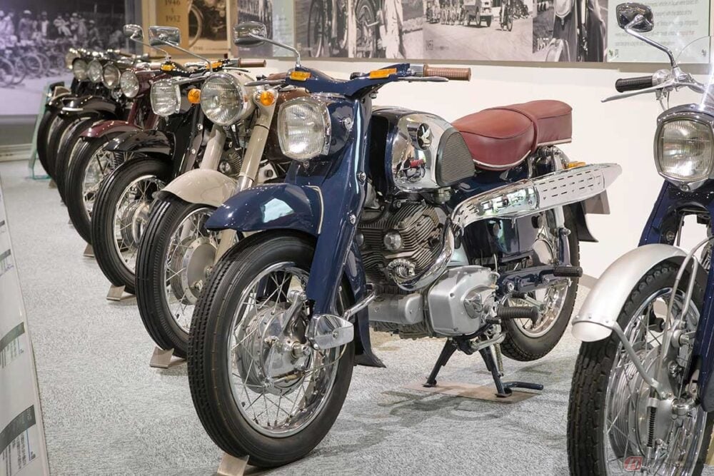 ホンダ ドリーム カタログ セット 57年型・C71・CS71・CS76 ドリームCS76 / CS71 1958 | 風倶楽部