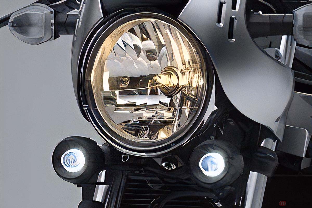 スズキ「SV650X」純正アクセサリーのLEDフォグランプ