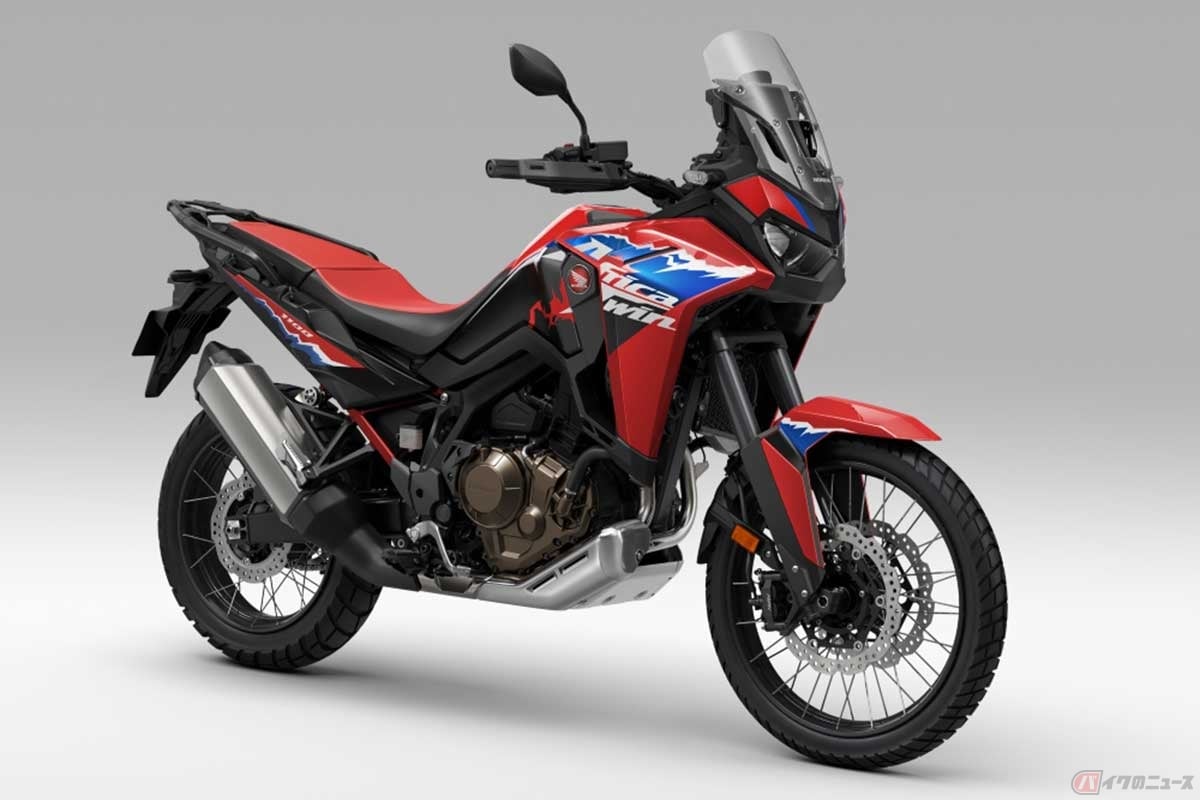 ホンダ「CRF1100Lアフリカツイン<s>」は、後輪がラジアルタイヤで前輪はバイアスタイヤ。ちなみに前輪が19インチの「CRF1100LアフリカツインAdventure Sports ES」は、前後輪ともラジアルタイヤが標準装備となる