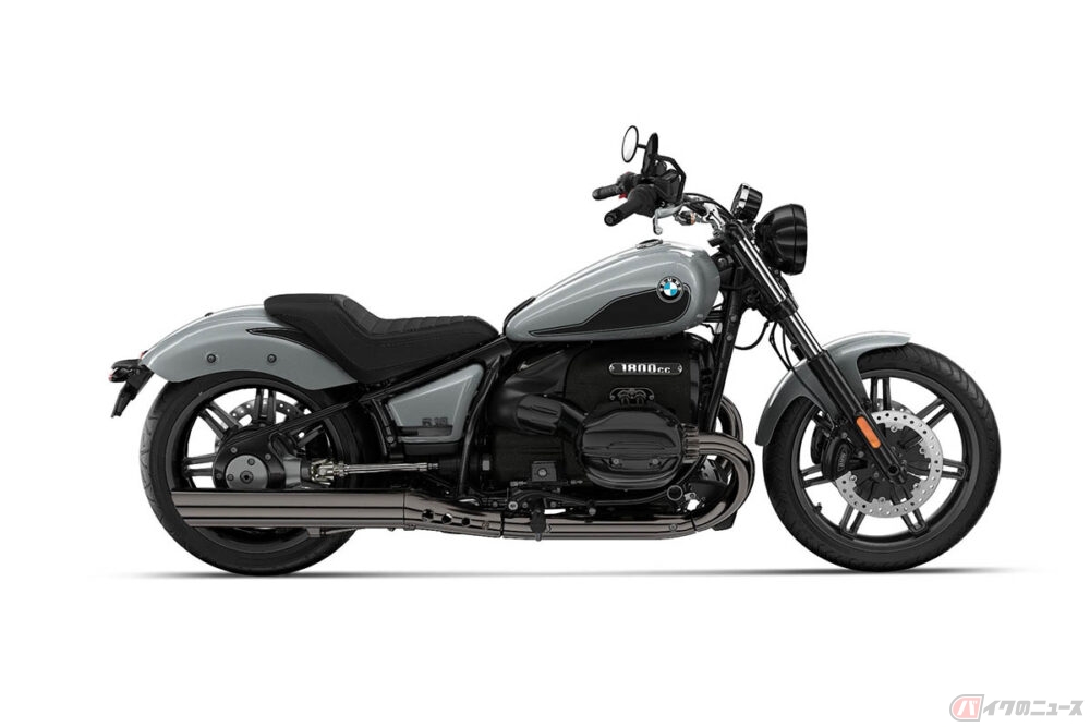 巨大なボクサーエンジン搭載のBMW Motorrad「R18」新型発表 真っ黒な