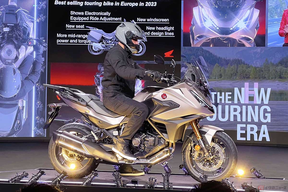 2025年1月23日に発売されたホンダ新型「NT1100」マットウォームアッシュメタリック