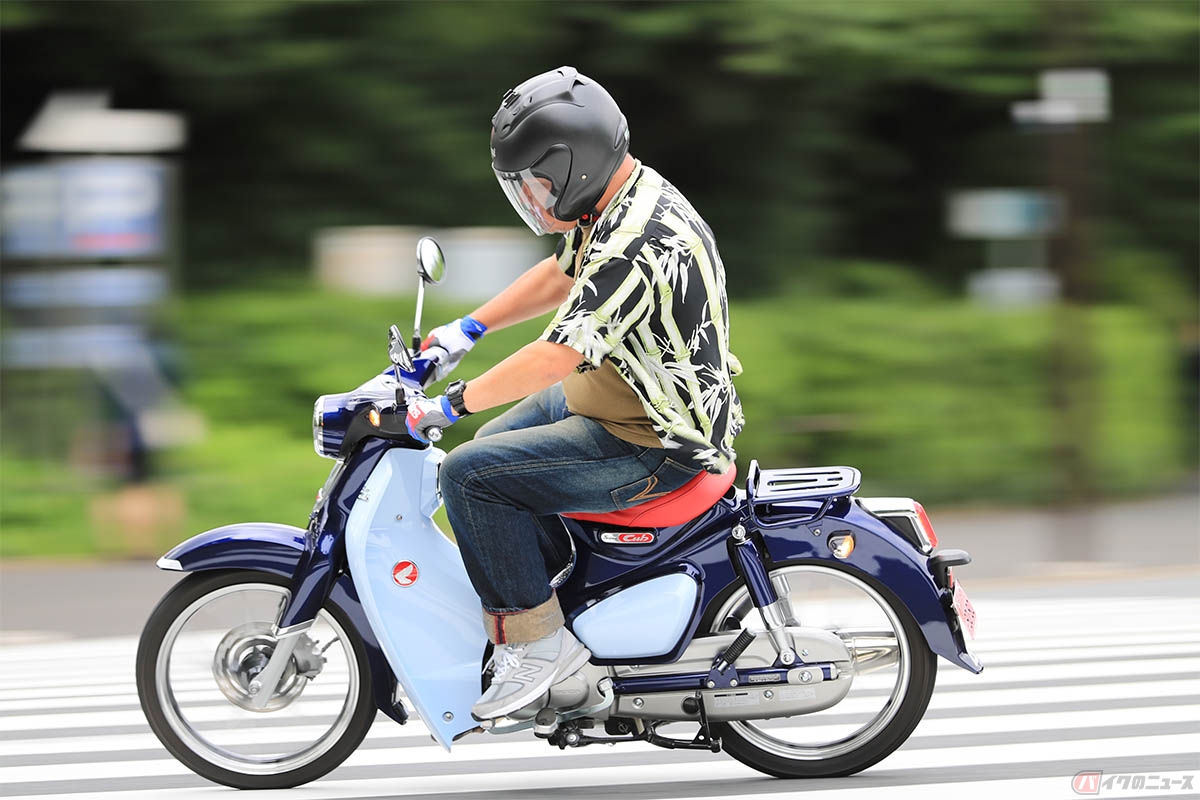 装備を軽視してバイクに乗る事もNG行動
